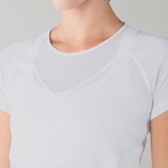 Lululemon Lightweight Mesh Short Sleeve 6 White NWOT - Picture 6 of 15